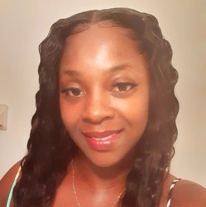 Meet your Posher, Coretta